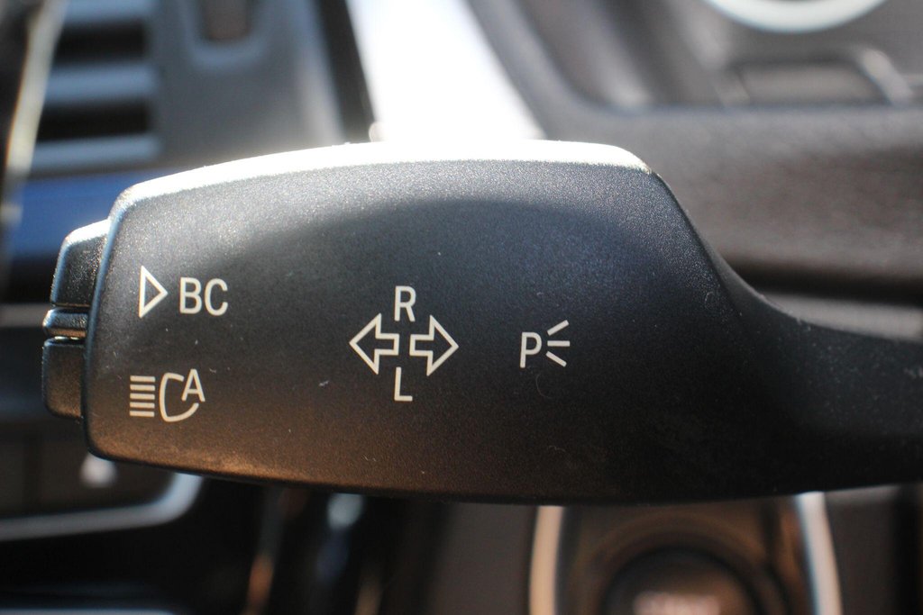 Used BMW 3 Series 2016 for sale - 78161997: Photo 42