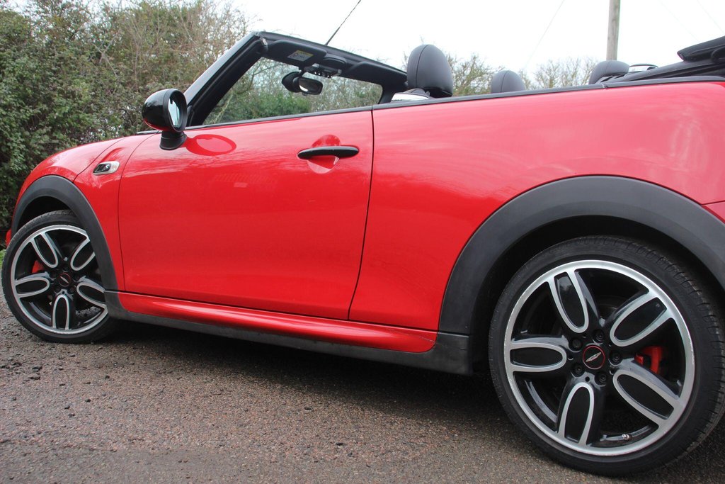 Used MINI Convertible 2016 for sale - 78161955: Photo 27