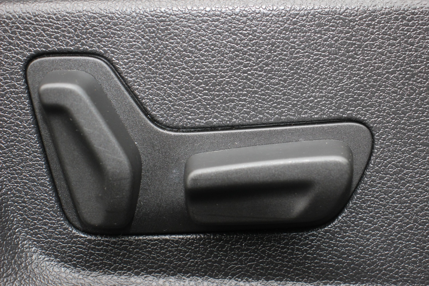 Used Peugeot RCZ 2015 for sale - 77555259: Photo 41