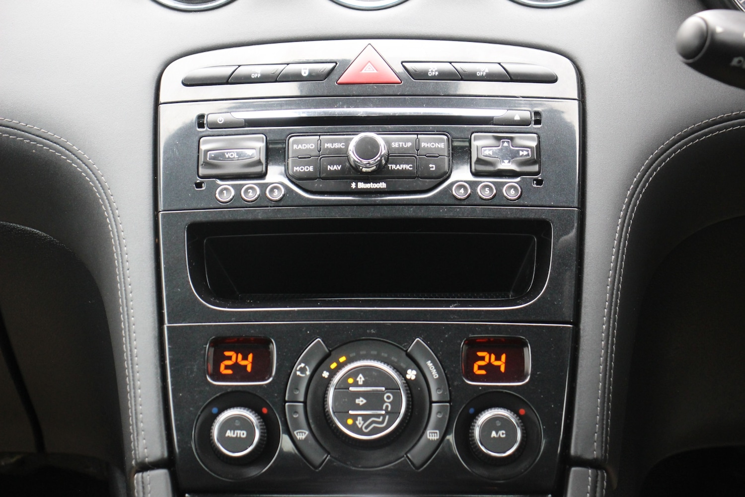 Used Peugeot RCZ 2015 for sale - 77555259: Photo 59