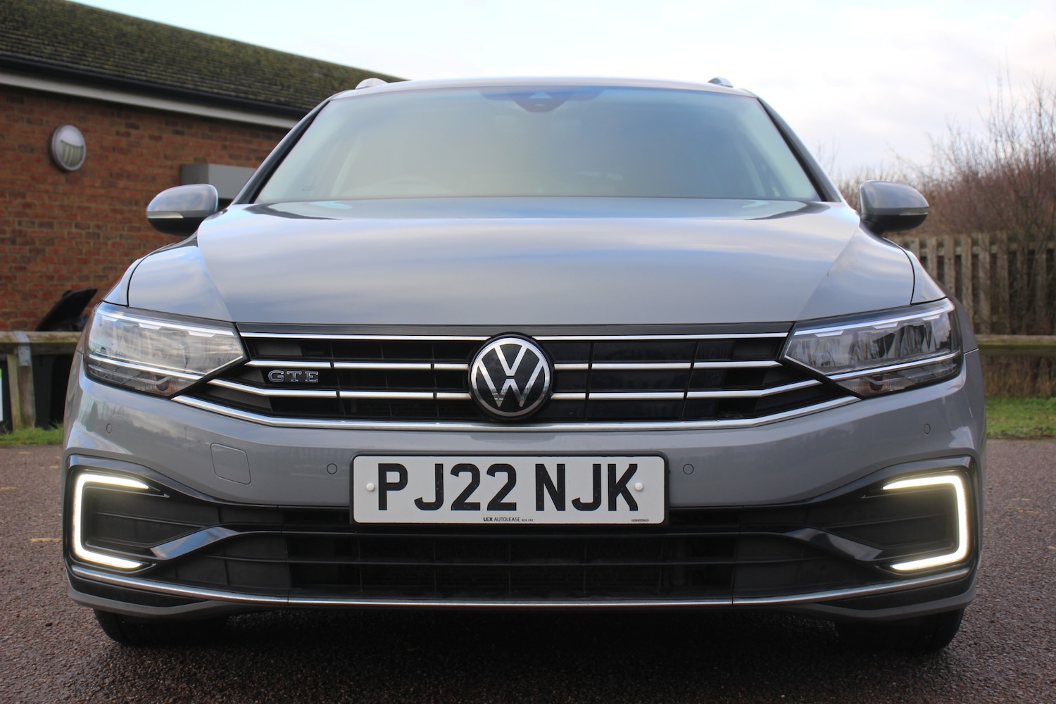 Used Volkswagen Passat 2022 for sale - 77062335: Photo 2