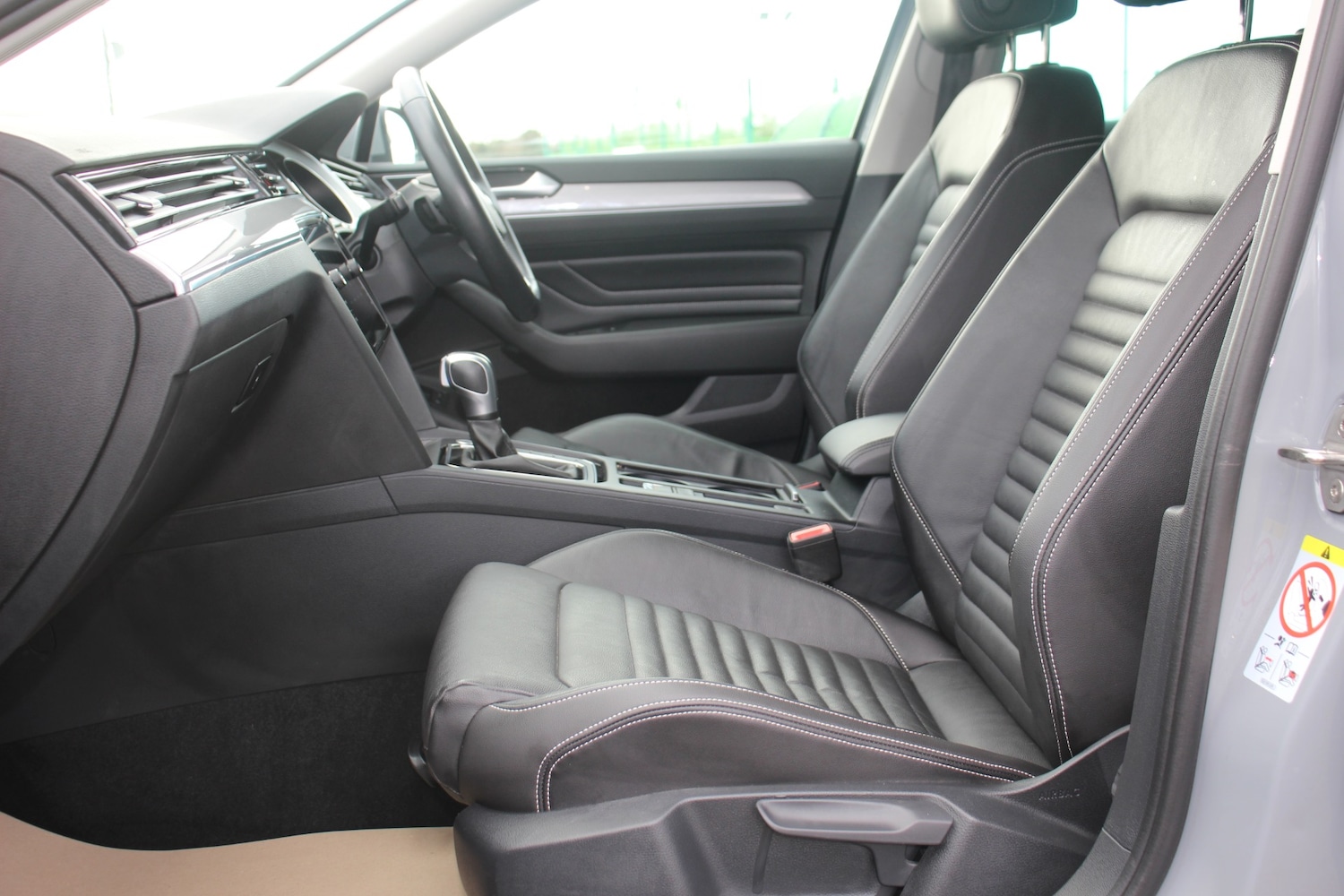 Used Volkswagen Passat 2022 for sale - 77062335: Photo 30