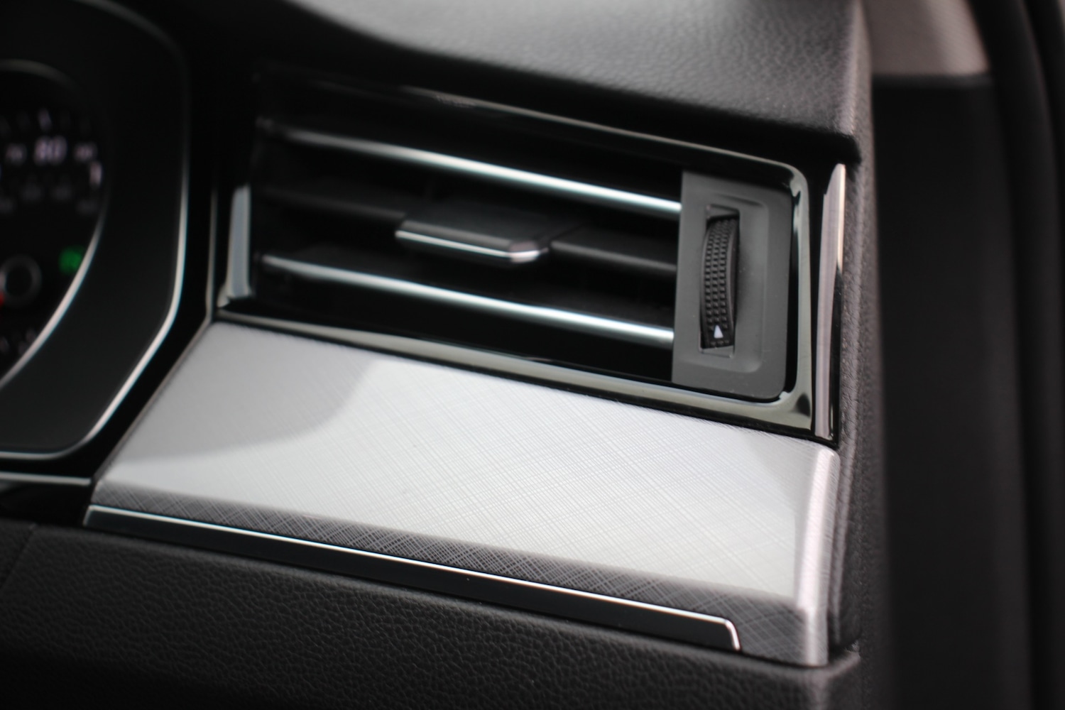 Used Volkswagen Passat 2022 for sale - 77062335: Photo 57