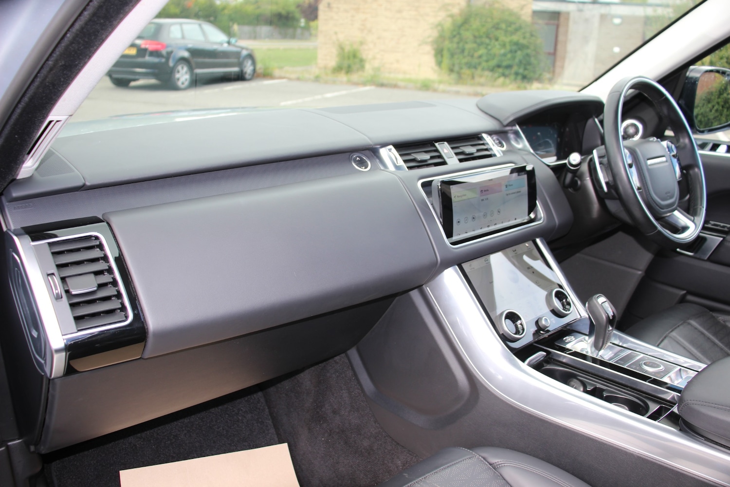 Used Land Rover Range Rover Sport 2019 for sale - 75715510: Photo 40