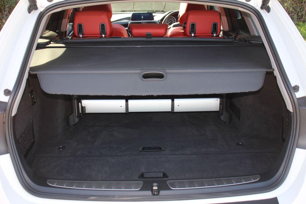 Used BMW 3 Series 2017 for sale - 78161972: Photo 17