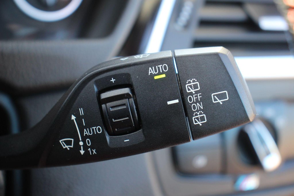 Used BMW 3 Series 2017 for sale - 78161972: Photo 43