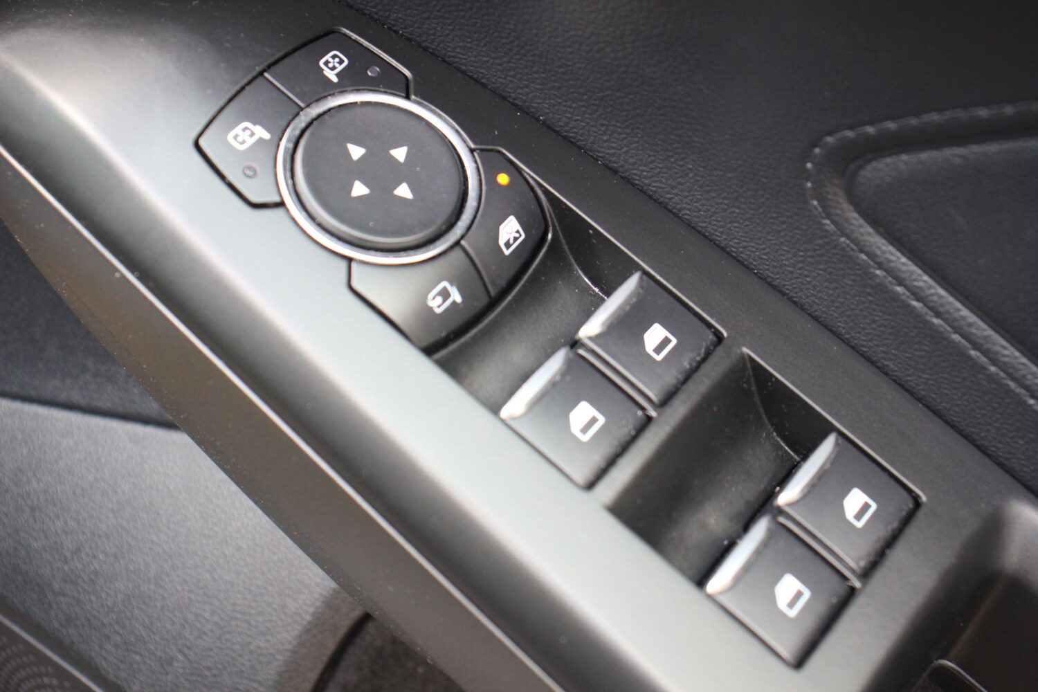 Used Ford Focus 2020 for sale - 75793107: Photo 43