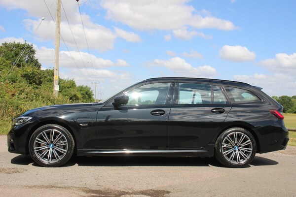 Used BMW 3 Series 2022 for sale - 75130877: Photo 10