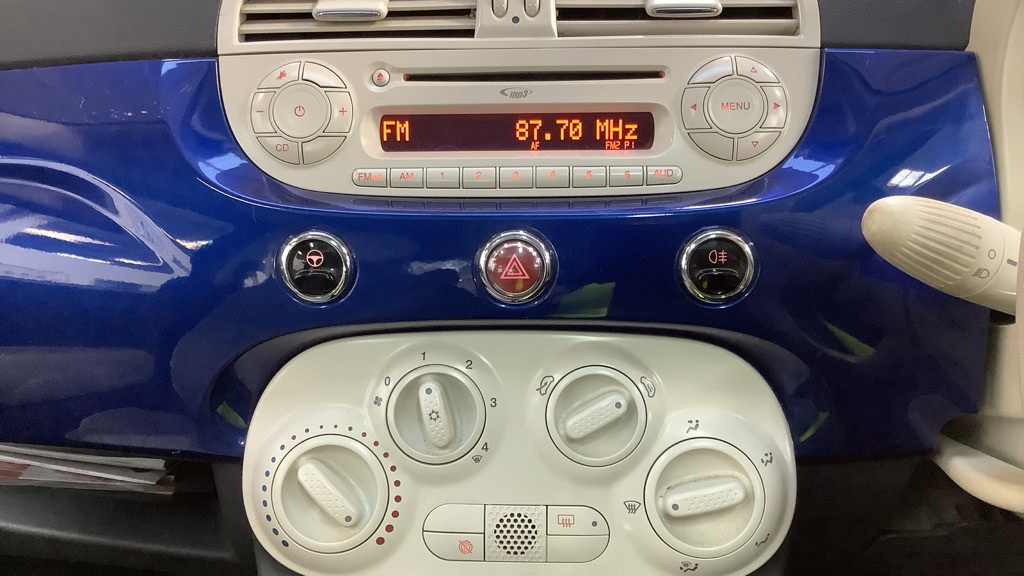 Used Fiat 500 2010 for sale - 77170397: Photo 15