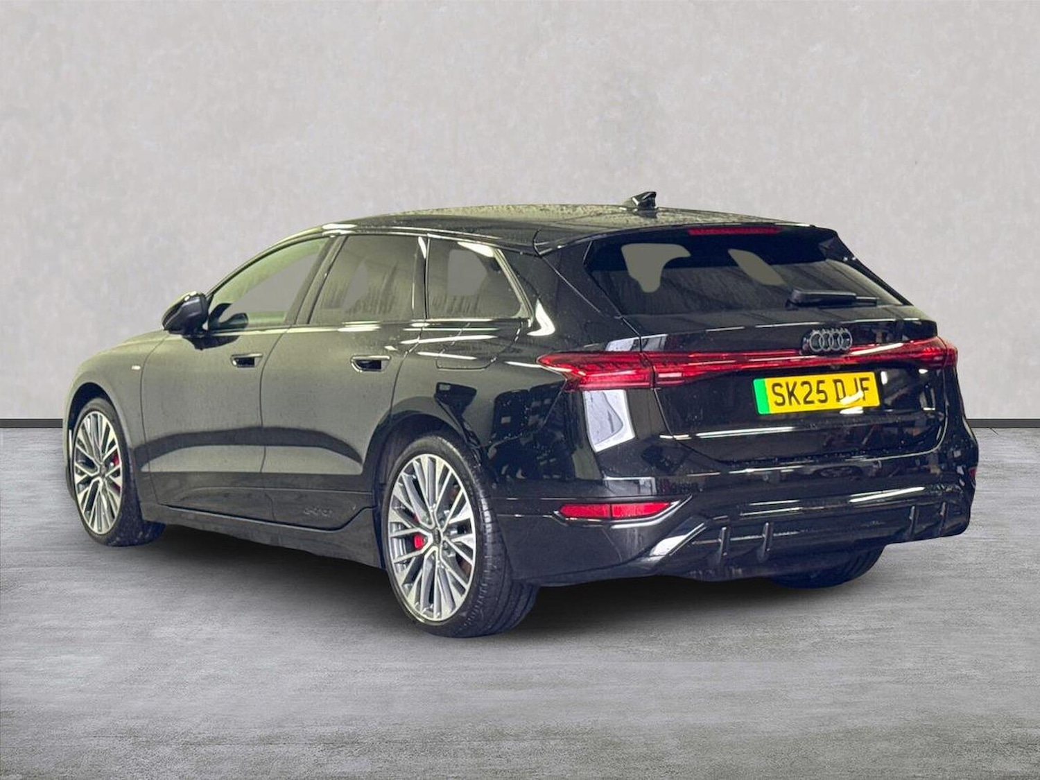 Used Audi A6 2025 for sale - 76450563: Photo 2