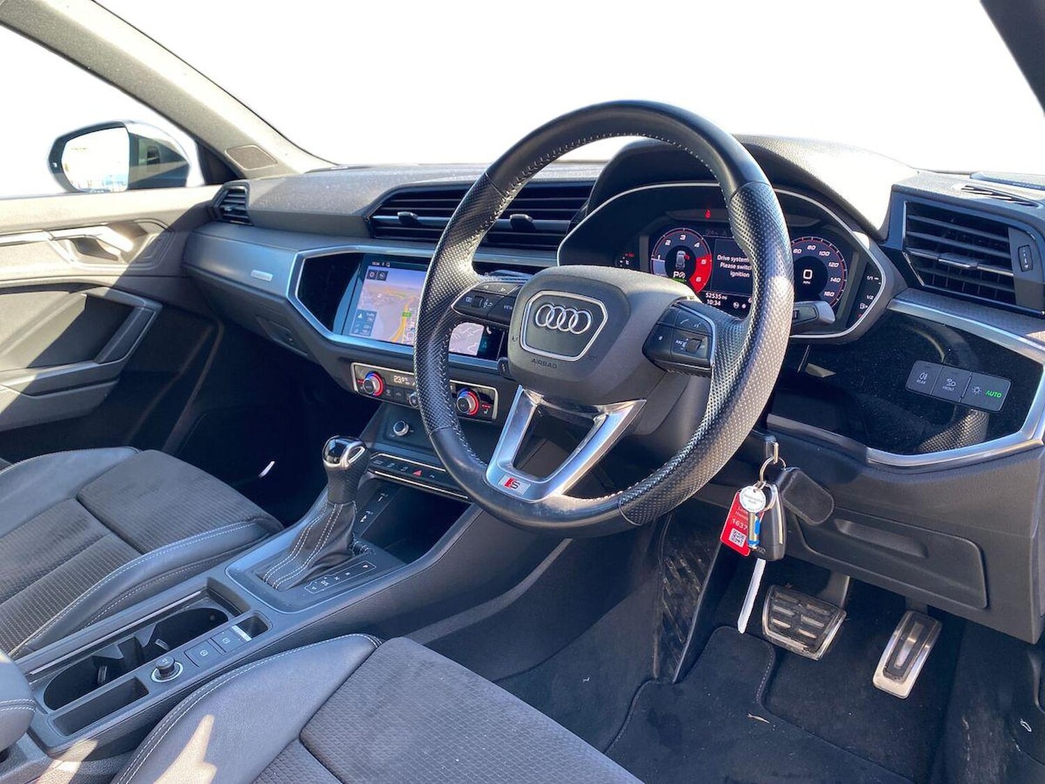 Used Audi Q3 2020 for sale - 78193093: Photo 17