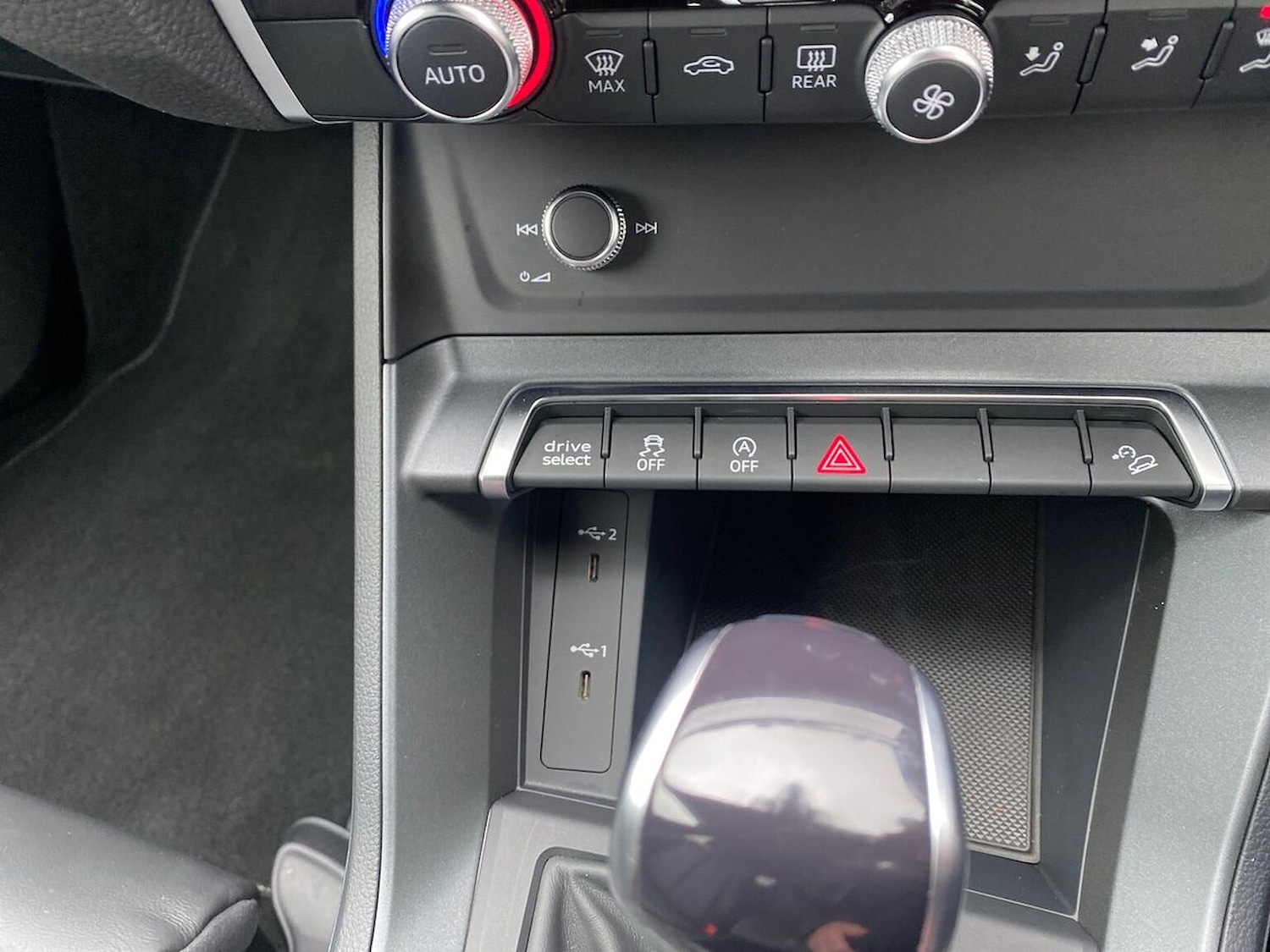 Used Audi Q3 2025 for sale - 76450565: Photo 12