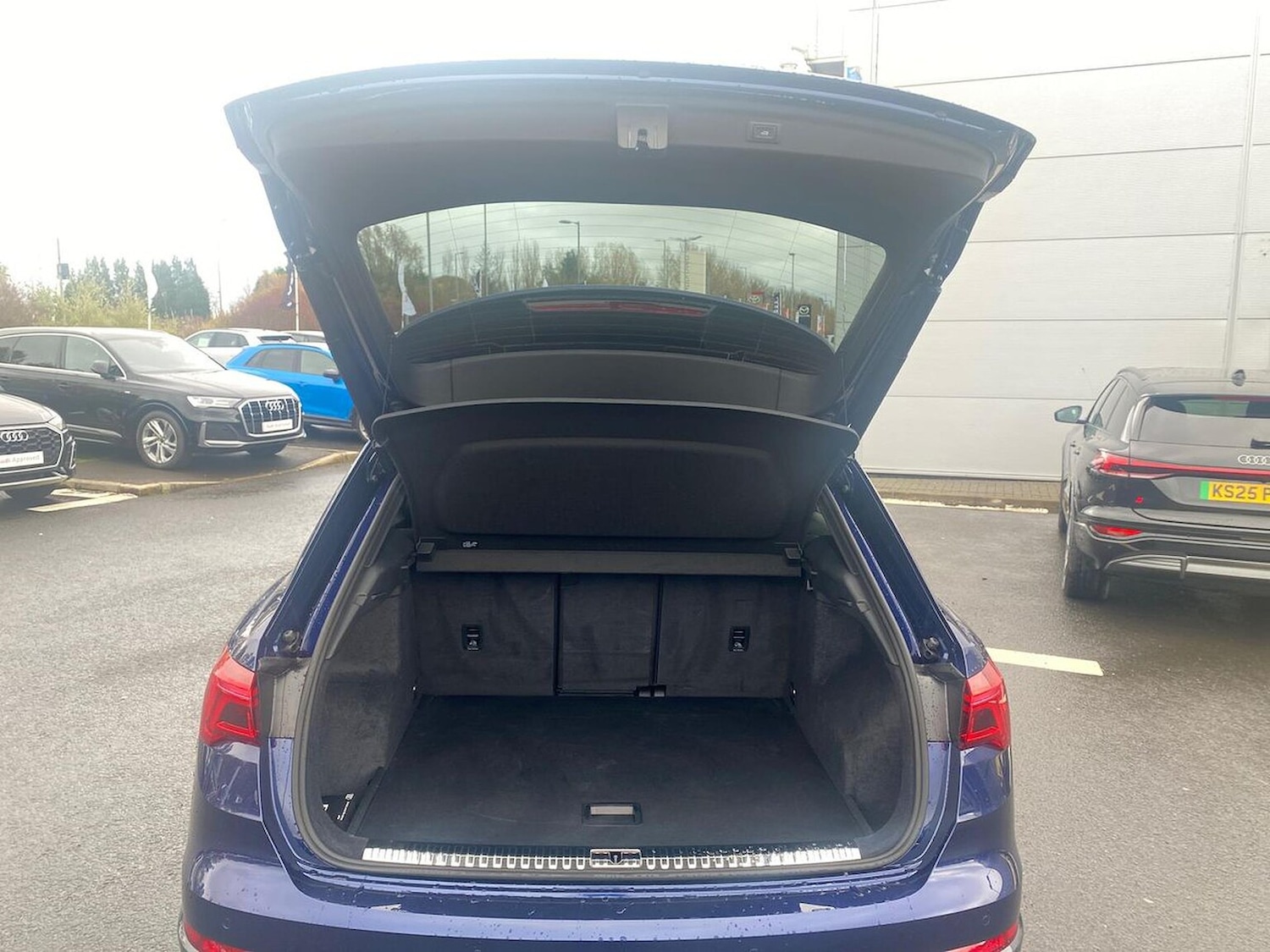 Used Audi Q3 2025 for sale - 76450565: Photo 17