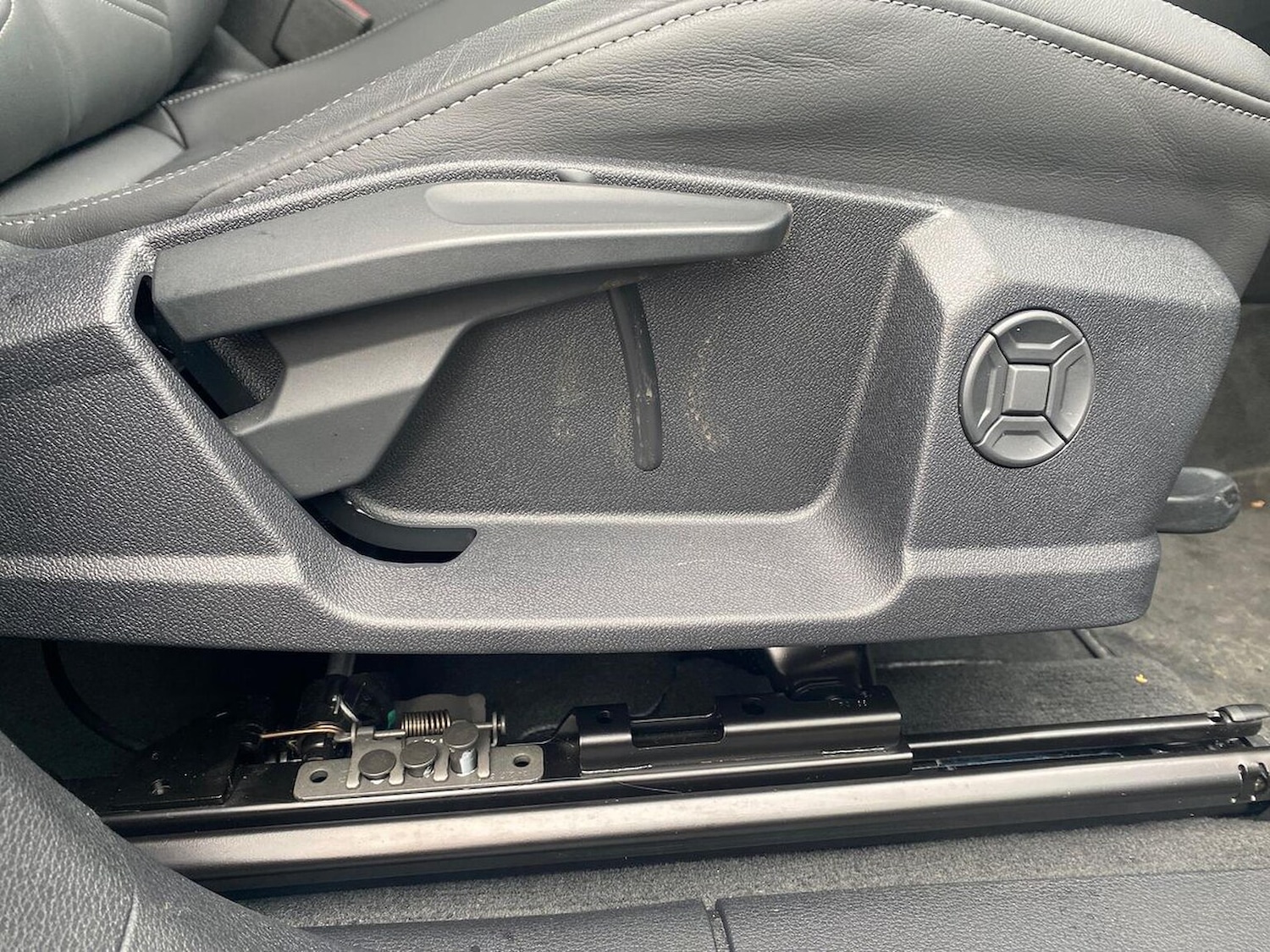 Used Audi Q3 2025 for sale - 76450565: Photo 30