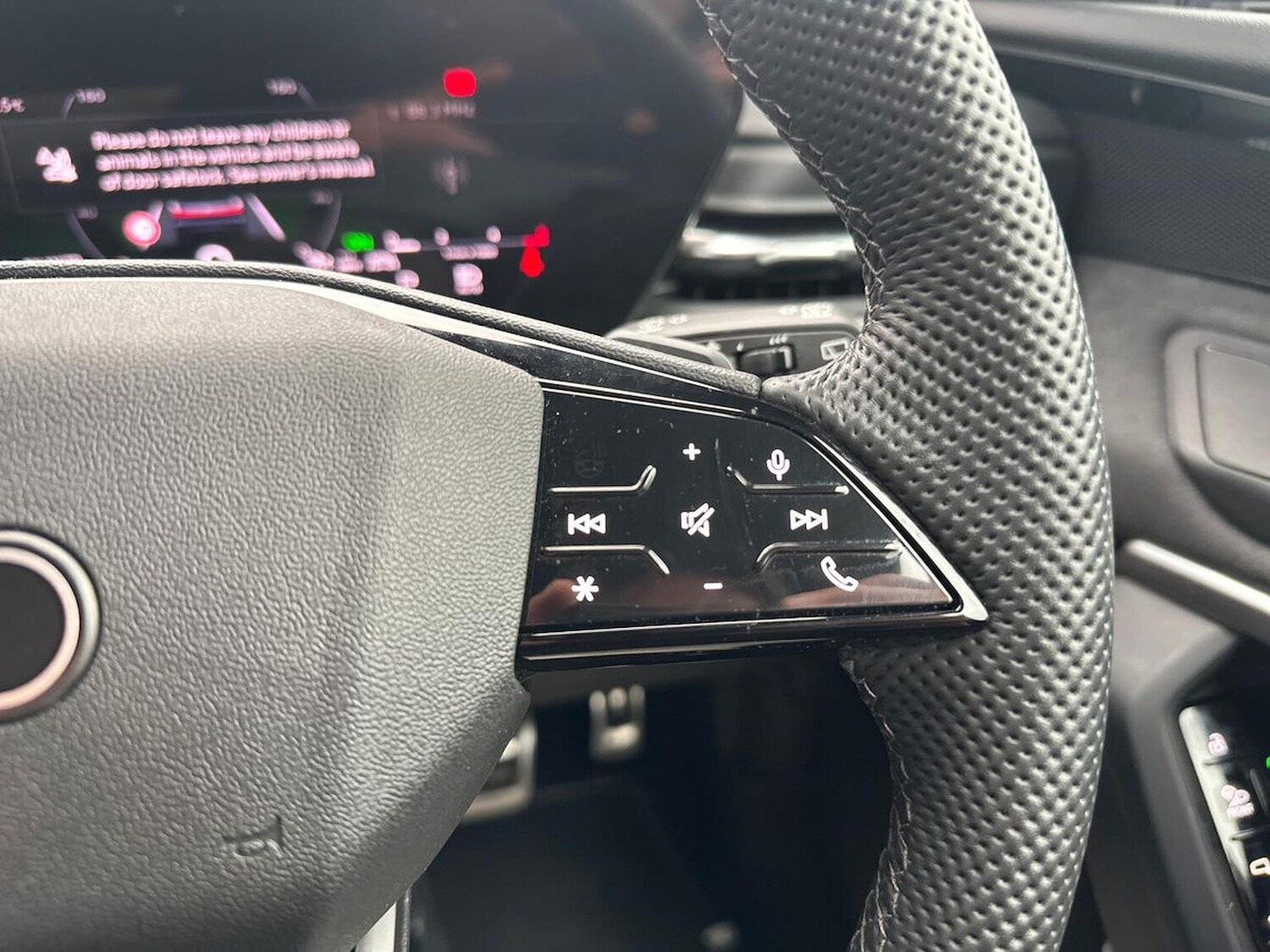 Used Audi Q5 2025 for sale - 76531385: Photo 27