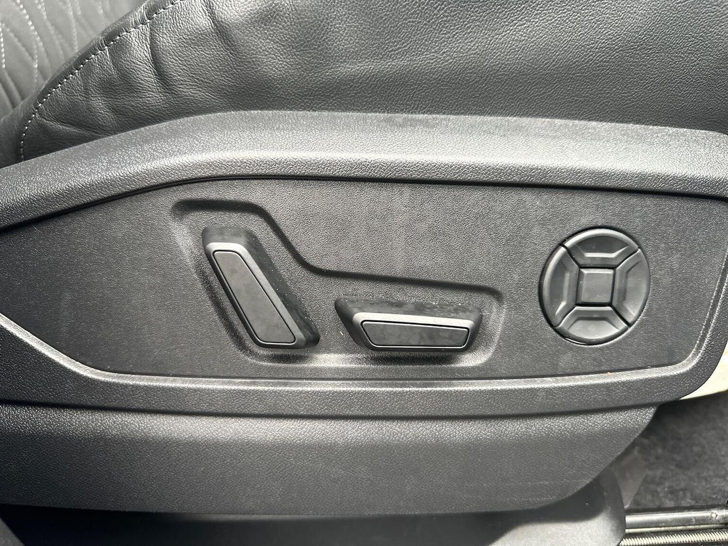 Used Audi Q5 2025 for sale - 76531385: Photo 30