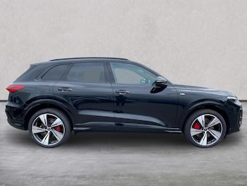 Used Audi Q5 2025 for sale - 79379426: Photo