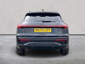 Used Audi Q5 2025 for sale - 79379426: Photo