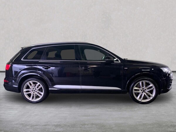 Used Audi Q7 2018 for sale - 76324552: Photo 3