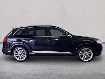 Used Audi Q7 2018 for sale - 76324552: Photo 3