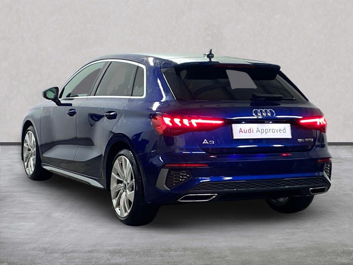 Used Audi A3 2023 for sale - 76807517: Photo 2