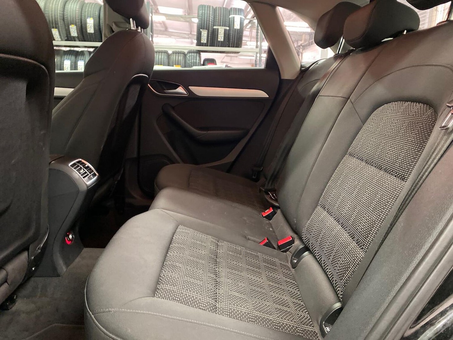 Used Audi Q3 2018 for sale - 77980059: Photo 16