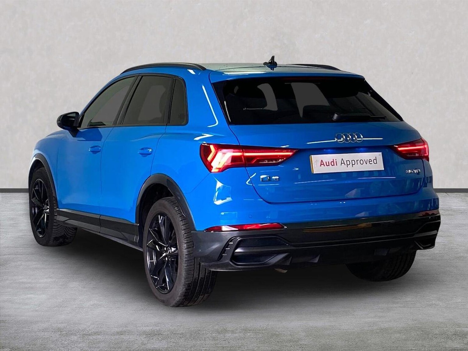 Used Audi Q3 2021 for sale - 76396894: Photo 2