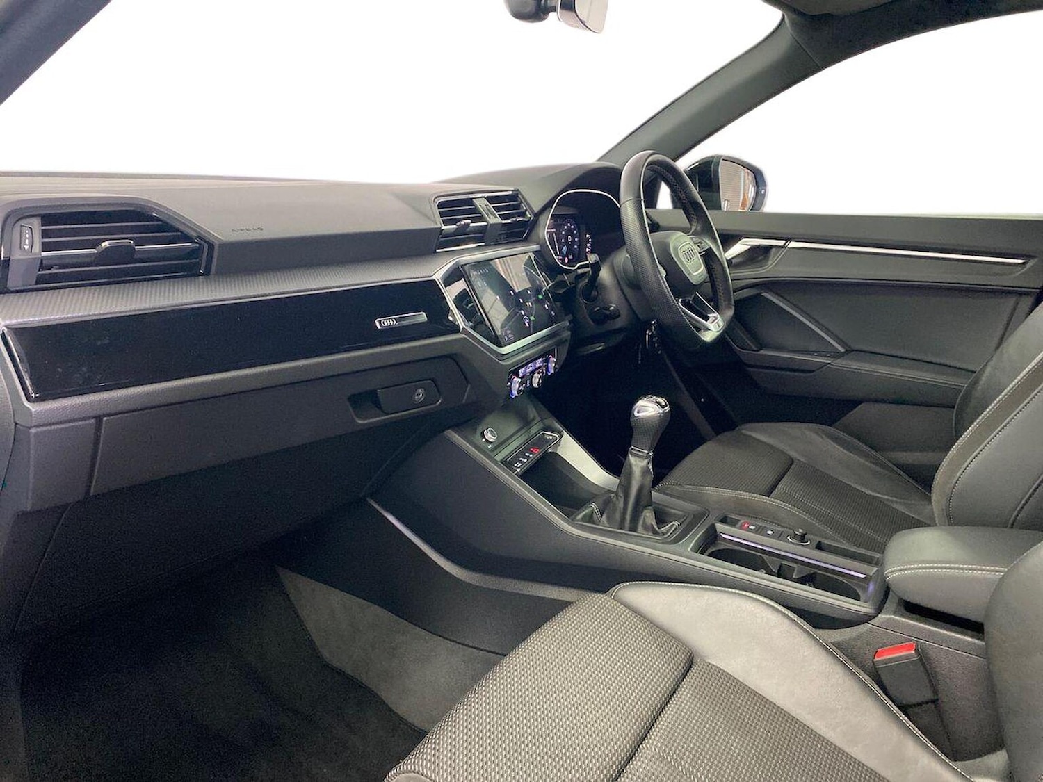 Used Audi Q3 2021 for sale - 76396894: Photo 7