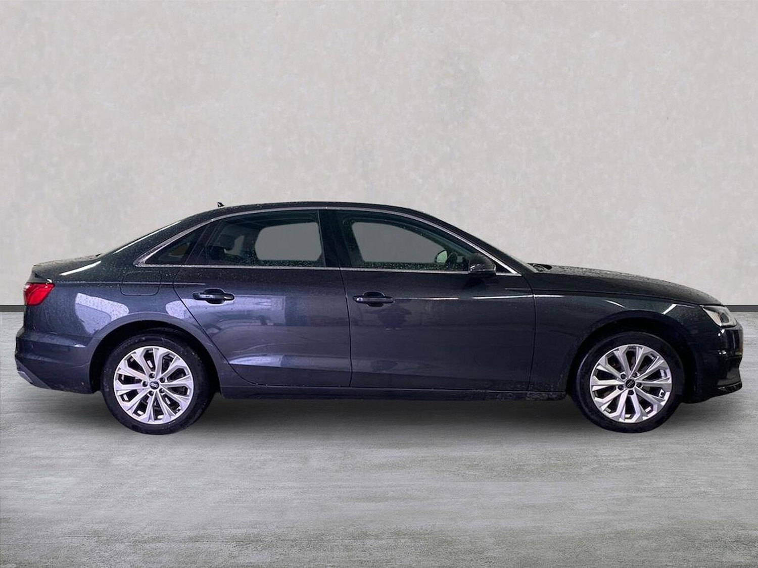 Used Audi A4 2022 for sale - 76566568: Photo 3