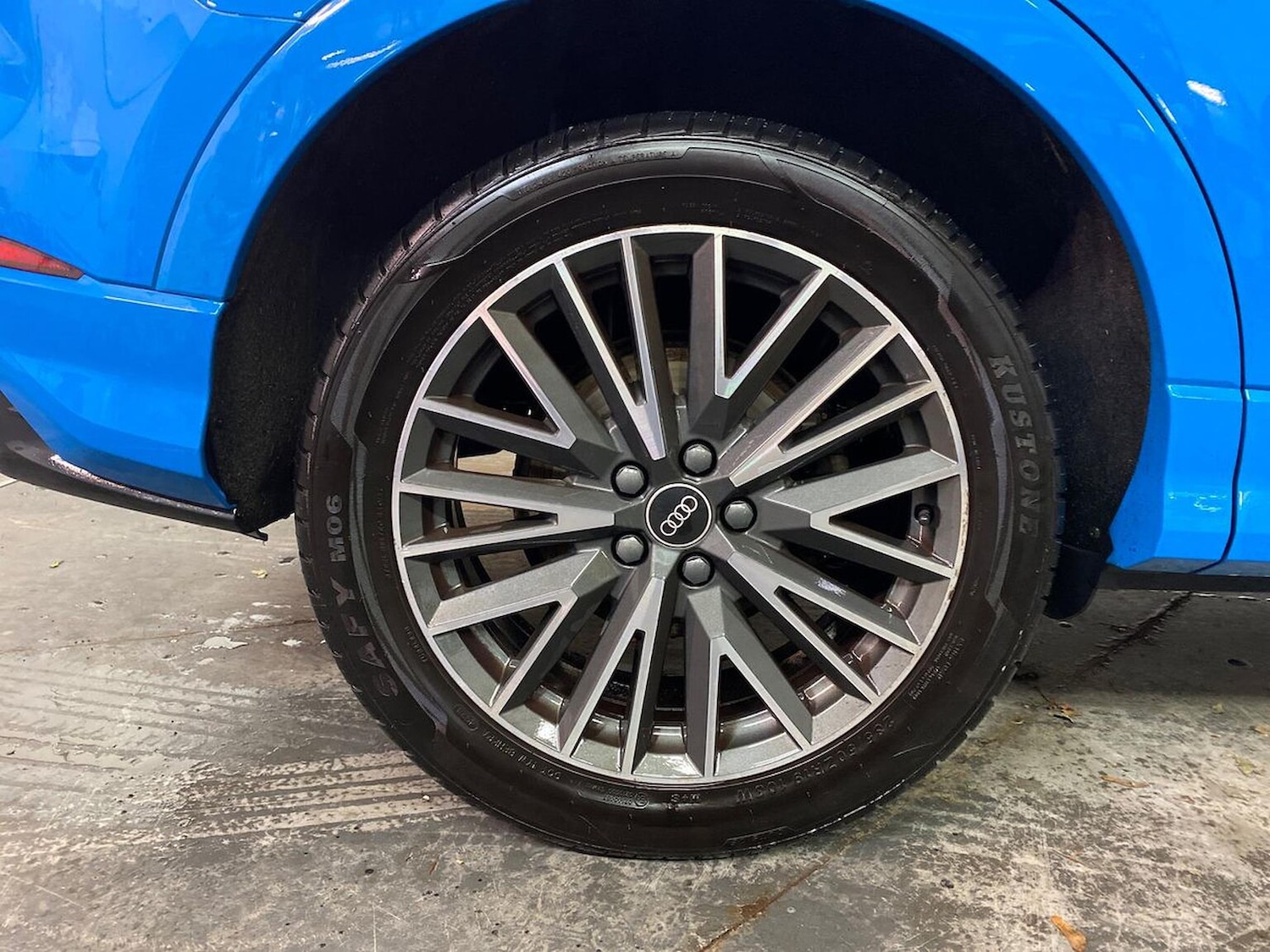 Used Audi Q3 2020 for sale - 76335168: Photo 6