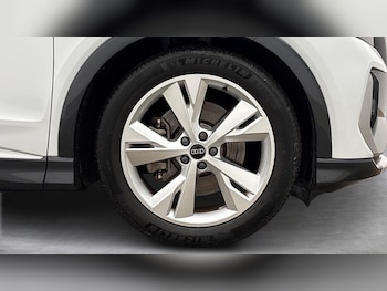 Used Audi Q4 e-tron 2023 for sale - 79125973: Photo