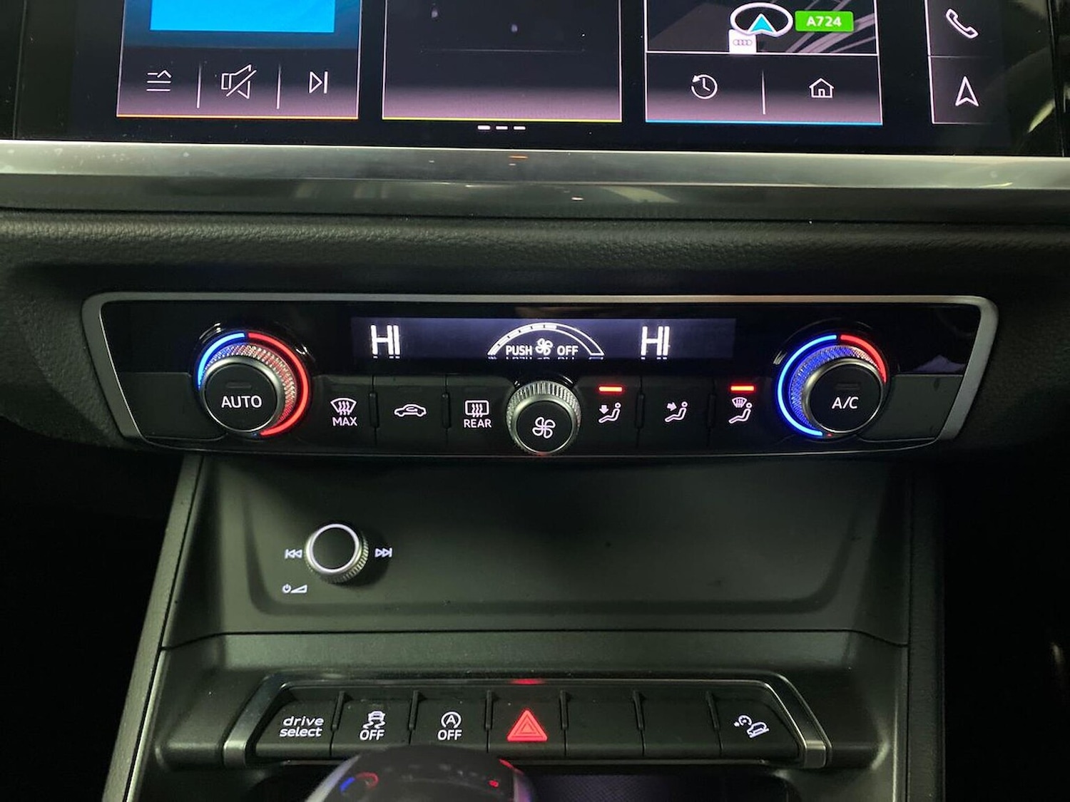 Used Audi Q3 2021 for sale - 77650282: Photo 12