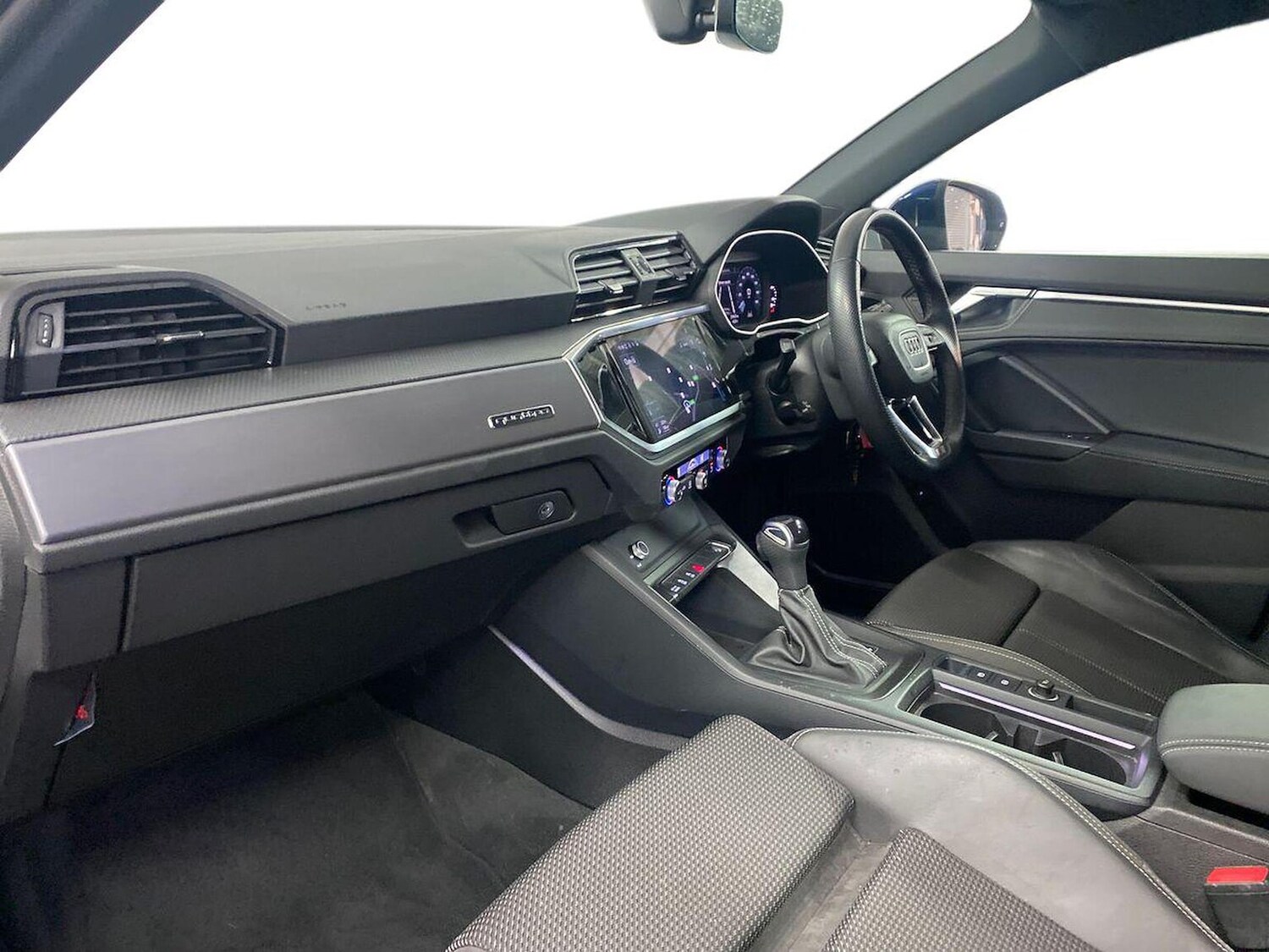 Used Audi Q3 2021 for sale - 77650282: Photo 7