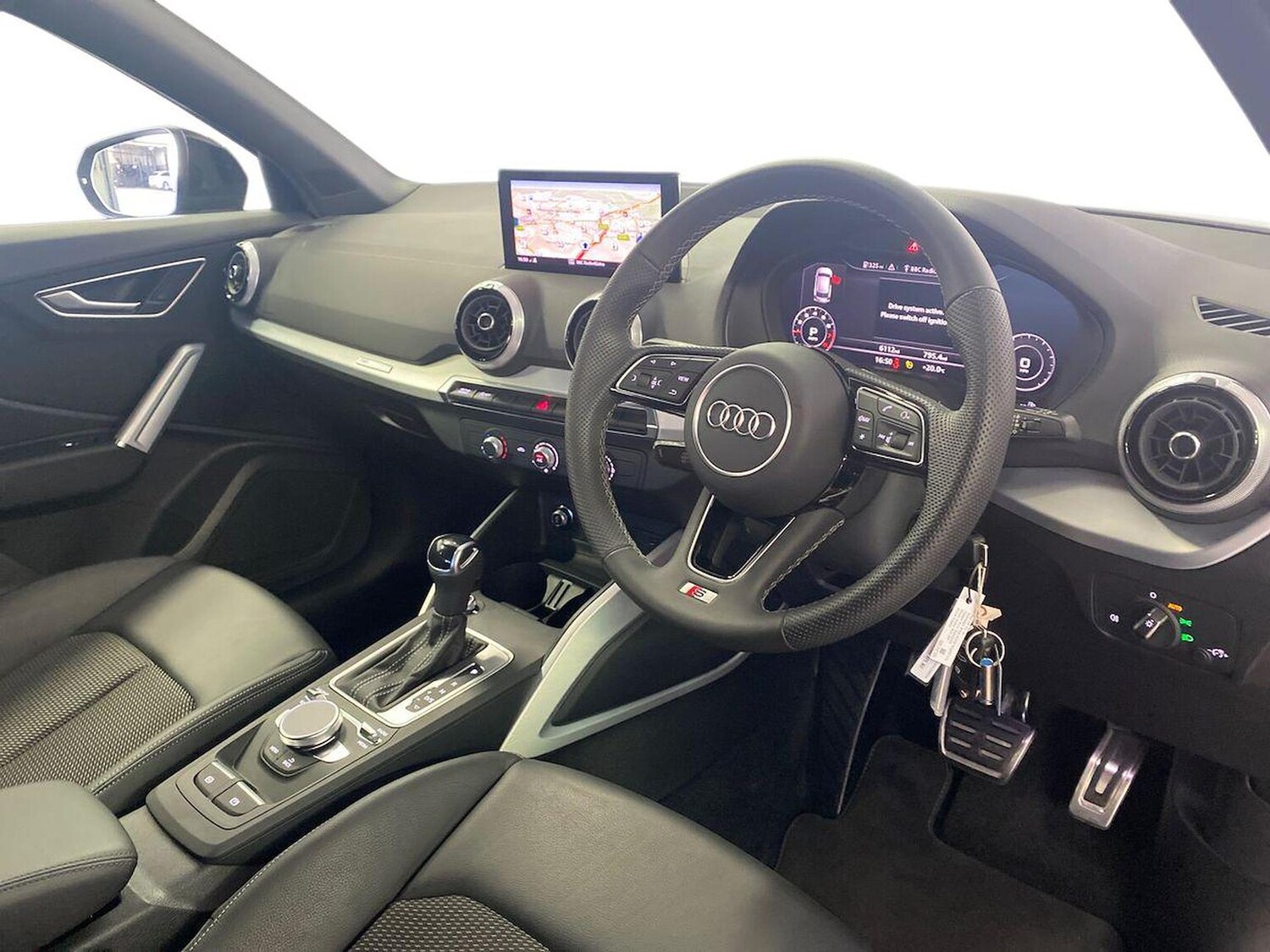 Used Audi Q2 2024 for sale - 76070157: Photo 15