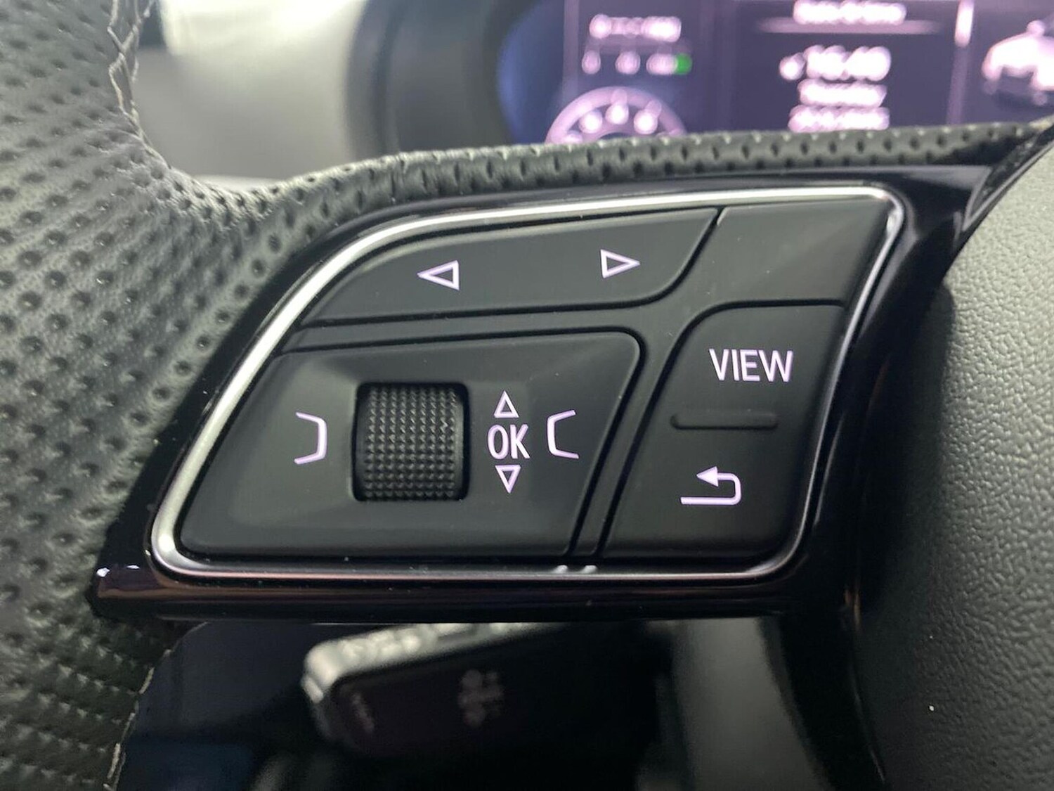 Used Audi Q2 2024 for sale - 76070157: Photo 27