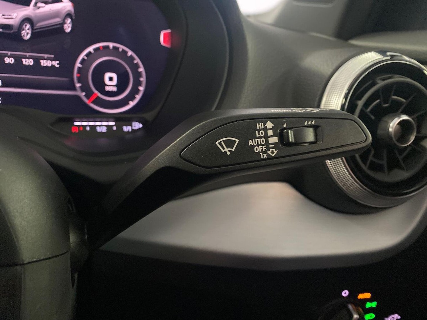 Used Audi Q2 2024 for sale - 76070157: Photo 28