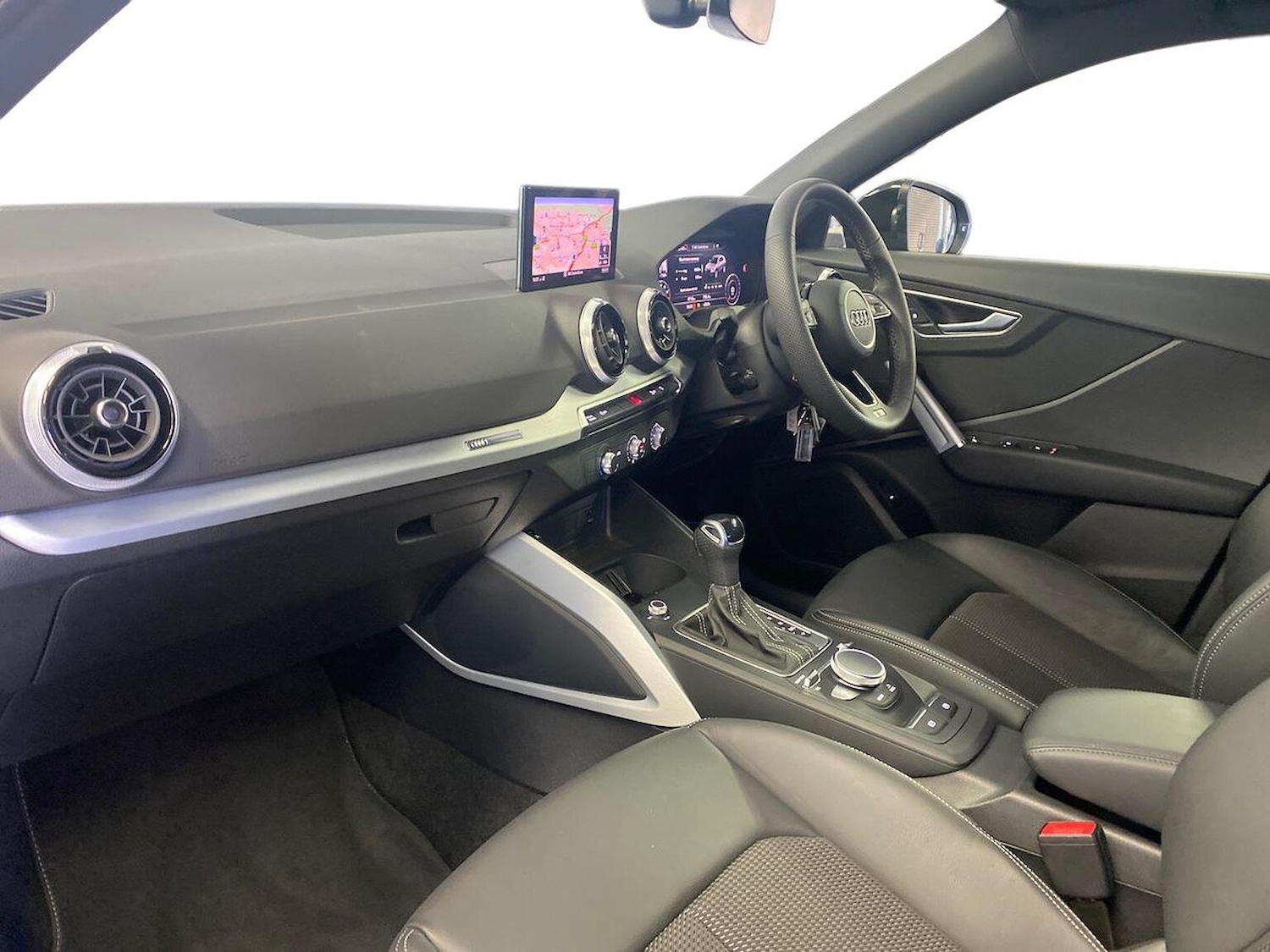 Used Audi Q2 2024 for sale - 76070157: Photo 7