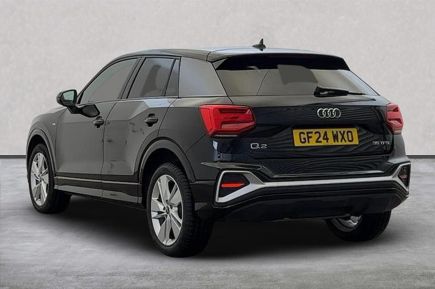 Used Audi Q2 2024 for sale - 76065632: Photo 2