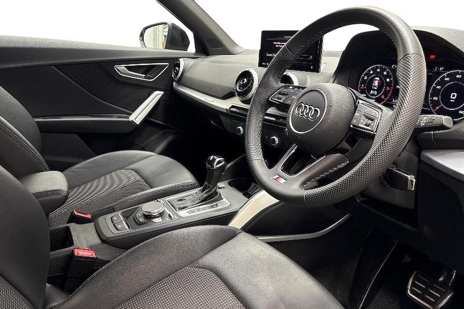 Used Audi Q2 2024 for sale - 76065632: Photo 8