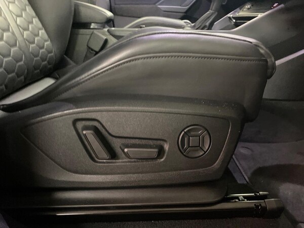 Used Audi RS Q3 2021 for sale - 76305431: Photo 30