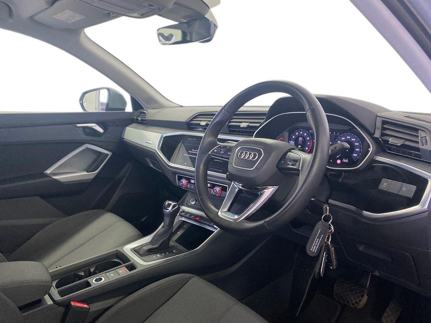 Used Audi Q3 2022 for sale - 76194523: Photo 15