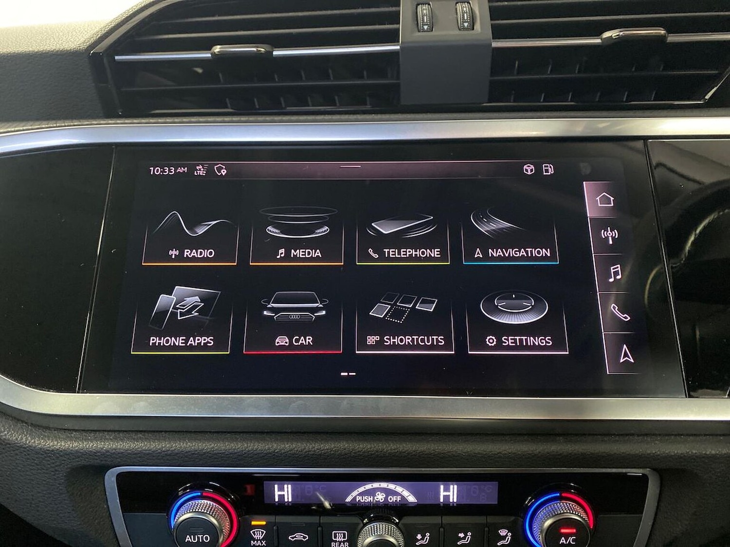 Used Audi Q3 2019 for sale - 76864051: Photo 11