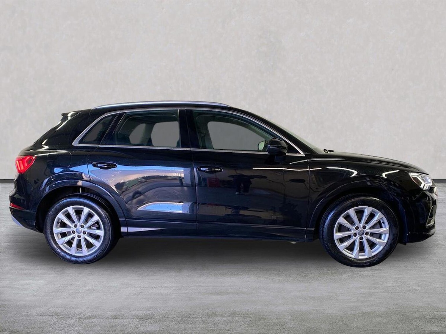 Used Audi Q3 2019 for sale - 76864051: Photo 3