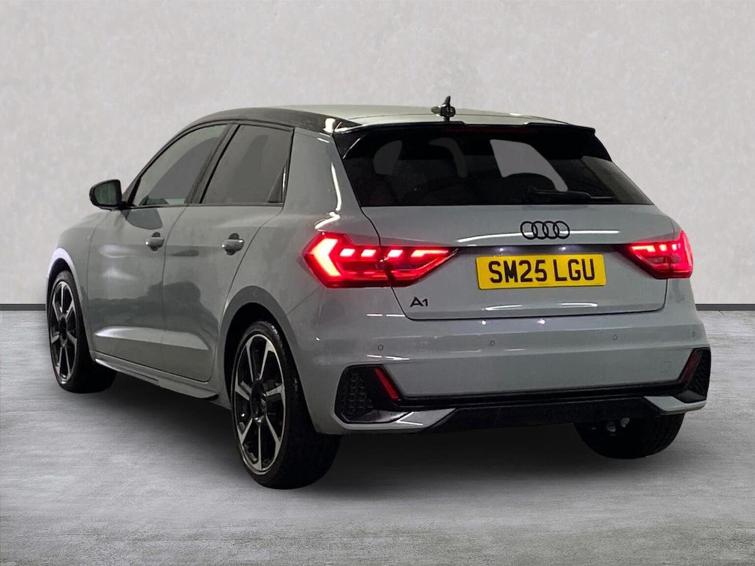 Used Audi A1 2025 for sale - 76682600: Photo 2