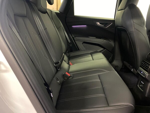 Used Audi Q4 e-tron 2025 for sale - 76305435: Photo 16