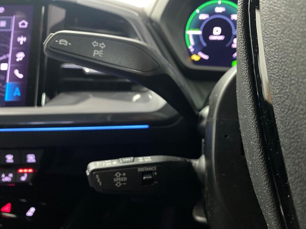 Used Audi Q4 e-tron 2025 for sale - 76305435: Photo 29