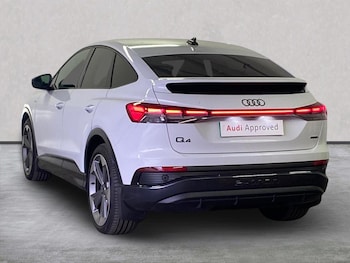 Used Audi Q4 e-tron 2025 for sale - 76305435: Photo 2