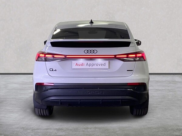 Used Audi Q4 e-tron 2025 for sale - 76305435: Photo 4