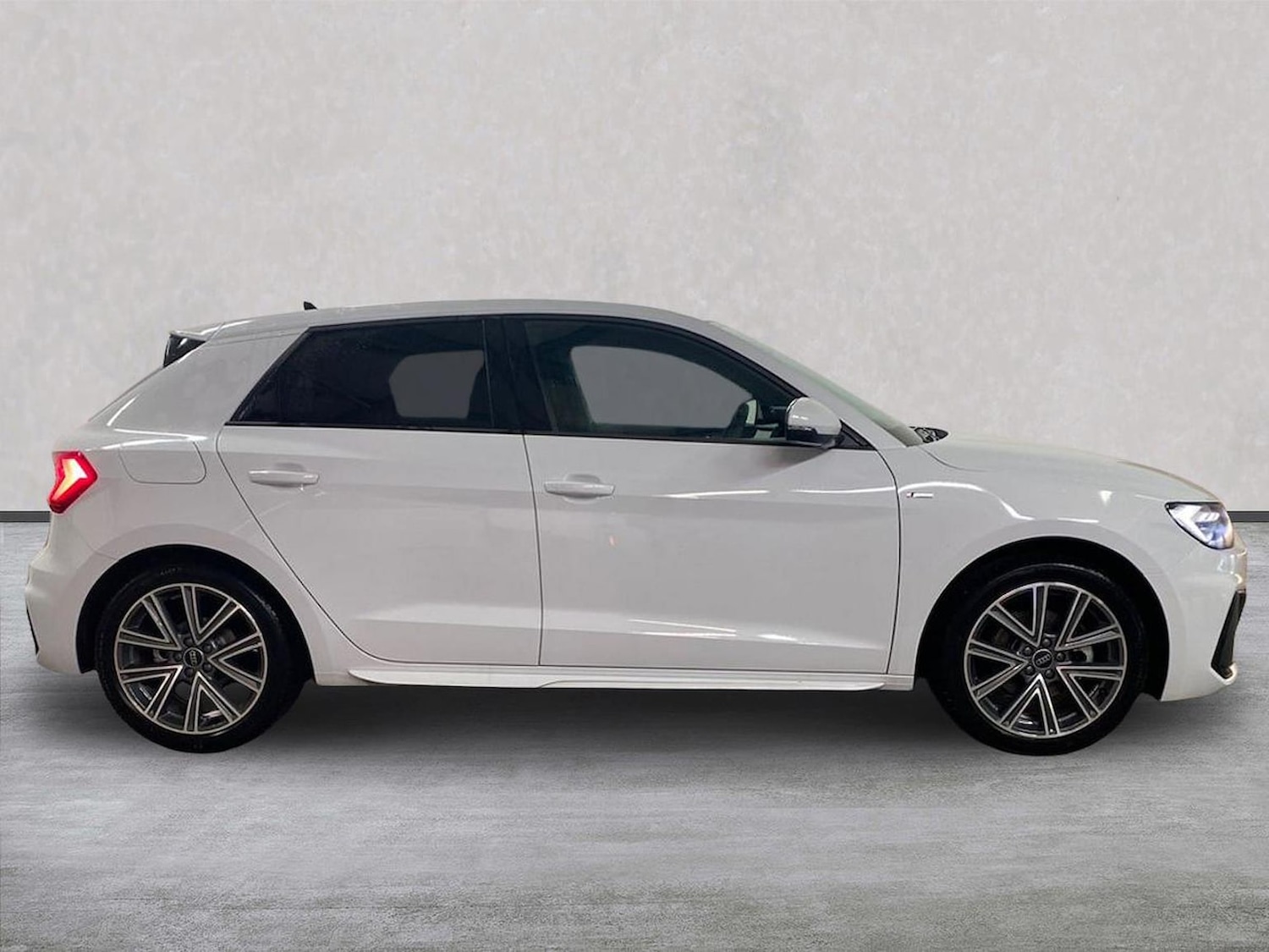 Used Audi A1 2025 for sale - 77643865: Photo 3