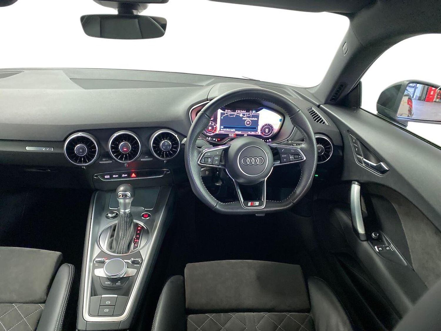 Used Audi TT 2022 for sale - 76864048: Photo 9